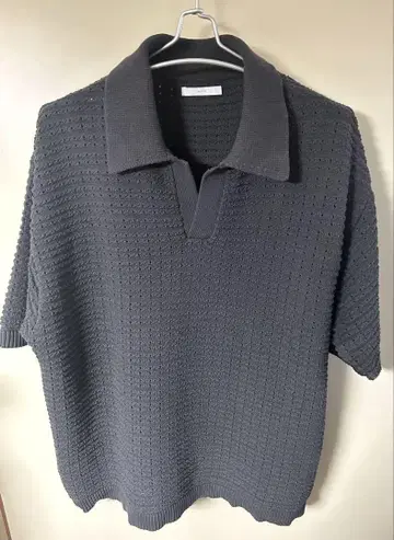 WYM LIDNM TUCK SKIPPER KNIT POLO 차콜 L