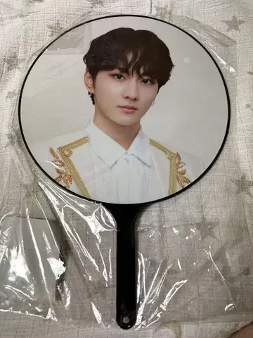ENHYPEN 엔하이픈 JUNGWON 정원 부채