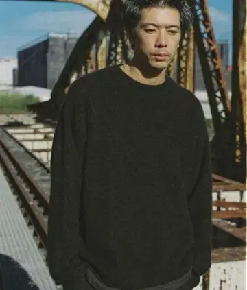 LIDNM CASHMERE MILLED CREW KNIT M 사이즈