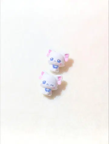 프티큐아 피규어가 포함된 하우스 소매