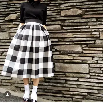 SHE Tokyo 깅엄 플레어 스커트 38