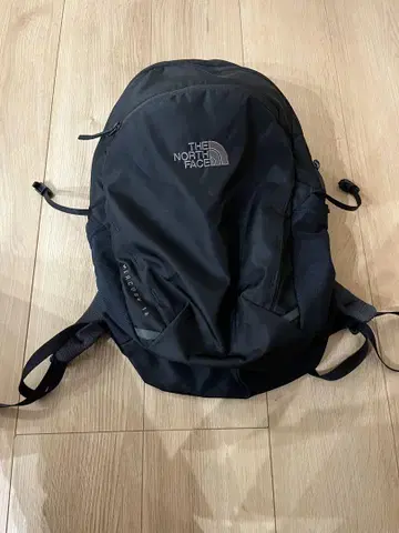 THE NORTH FACE 블랙 백팩 머큐리 16