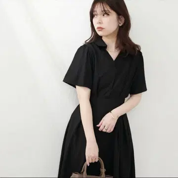 natural couture 스키퍼 카라 플레어 소매 원피스