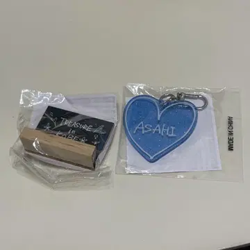 TREASURE 캡슐 토이 아사히 미니 칠판 하트 라메 아크링 키링