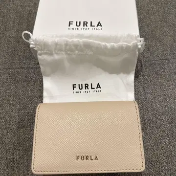 FURLA 베이지 가죽 명함지갑 수납 봉투 포함