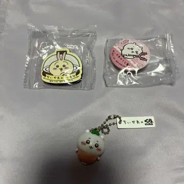 치이카와 (먼작귀) 쿠라스시 콜라보 키링 배지 세트