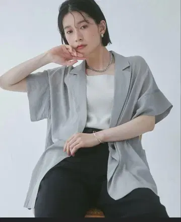 HUNCH 시어 슬리브리스 자켓