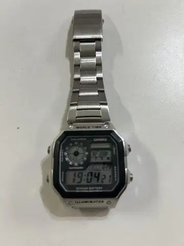 카시오 데지아나 시계 작동 확인 완료