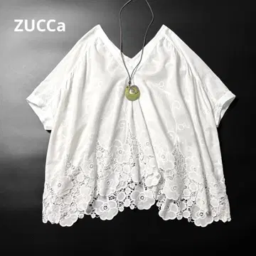 ZUCCa 주카 꽃 컷 레이스 블라우스 코튼 100% 넉넉한