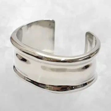 유나이티드 애로우즈 UNITED ARROWS UBCB DEFORM 뱅글