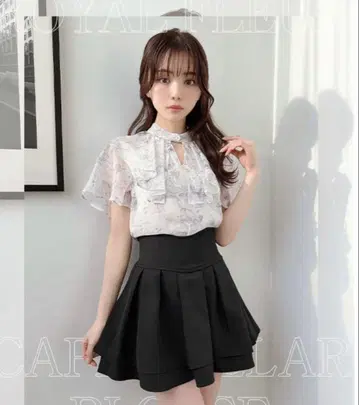 로얄 플뢰르 케이프 블라우스 (미사용)