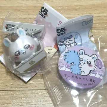 치이카와 x 쿠라스시 모몽가 피규어 & 캔배지