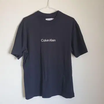 Calvin Klein 릴랙스 핏 티셔츠 블랙 Calvin