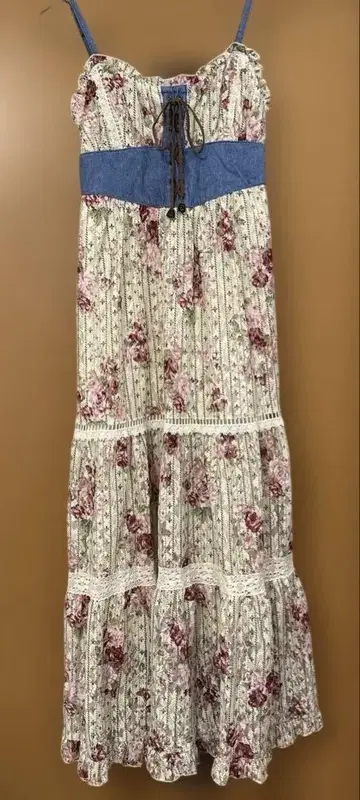 가격 인하 중 LIZ LISA 꽃무늬 롱 티어드 원피스 레이스 소재