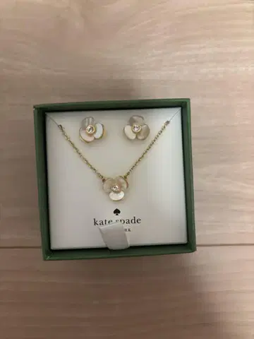 kate spade 꽃 모티브 목걸이 귀걸이 세트