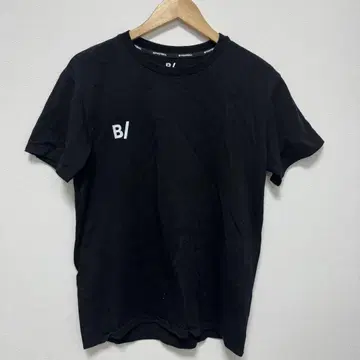 B/FOOTBALL 블랙 티셔츠 M 사이즈 balance style