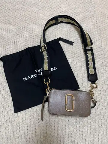 MARC JACOBS 숄더백