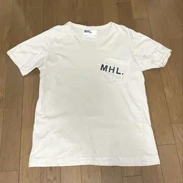 MHL. 크루넥 반팔 티셔츠 가슴 포켓 로고