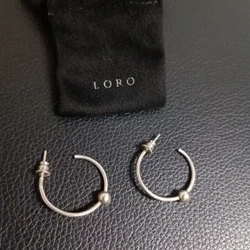 loro 실버 귀걸이