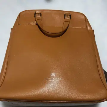 브라운 비즈니스 백팩