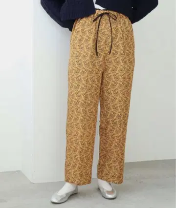 nitca 키카바나 프린트 이지 팬츠