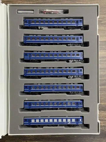 TOMIX 92843 JR 12계 여객차 (타카사키 차량 센터) 세트