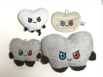 TREASURE 준 TRUZ BONBON 봉제 인형 키링