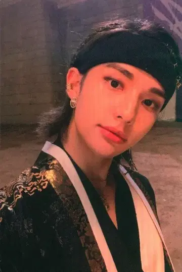 StrayKids NOEASY Hyunjin 트레이딩 카드 D