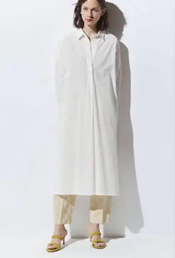 투모로우랜드 화이트 코튼 큐프라 코드 보일 셔츠 원피스