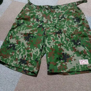 에비수 카모플라쥬 숏 팬츠