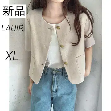 새상품 완판템 LAUIR 라우어 금장 버튼 린넨 느낌 노카라 자켓