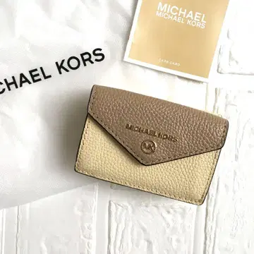 새상품 마이클코어스 MICHAELKORS JET SET CHARM 지갑