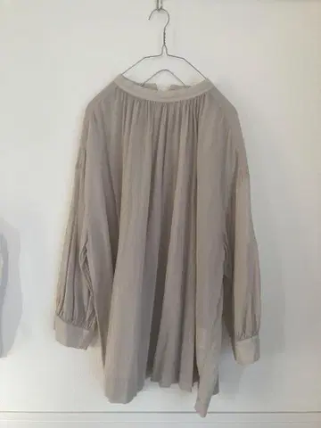 yuni 긴팔 블라우스
