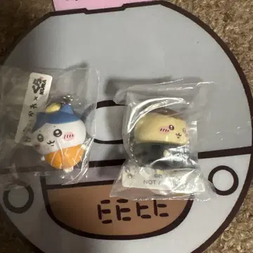 쿠라스시 치이카와(먼작귀) 콜라보 키링 하치와레 밤만쥬