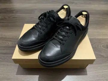 텍시 럭스 블랙 가죽 스니커즈