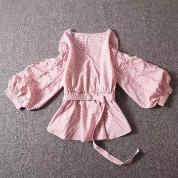 핑크 체크 무늬 랩 블라우스