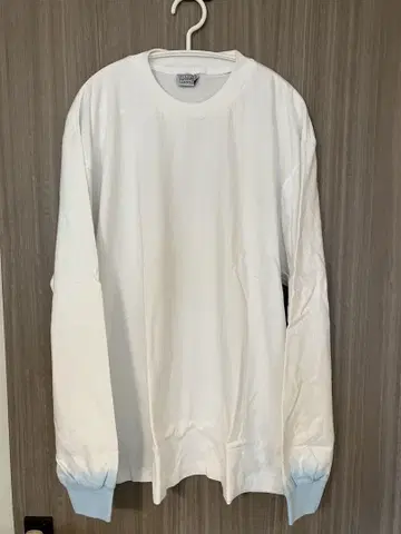 새상품 anytee classic 긴팔 티셔츠 2XL