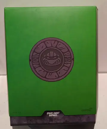 SUPER 7 ULTIMATES! SPACE CADET RAPHAEL