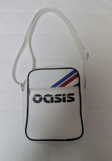 오아시스 oasis 전의 숄더백 미니