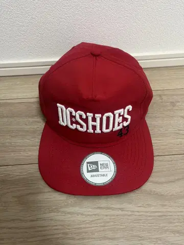 DC Shoes 레드 야구 모자
