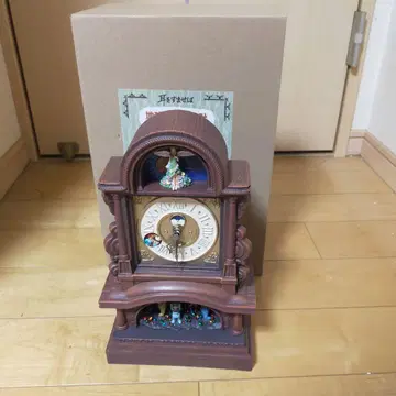스튜디오 지브리 귀를 기울이면 지구야의 낡은 시계