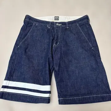 모모타로 청바지