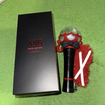 IS:SUE 응원봉 (lightstick 스트랩 포함) 별도 판매