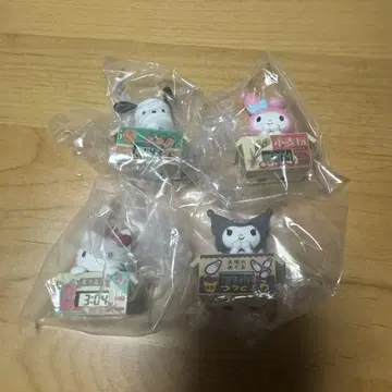 종이상자 워치 쿠로미, 마이멜로디, 헬로키티, 포차코