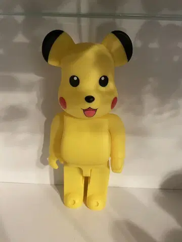 베어브릭 피카츄 400%