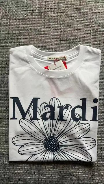 새상품 마르디메크르디 Mardi Mercredi 꽃무늬 프린트 티셔츠
