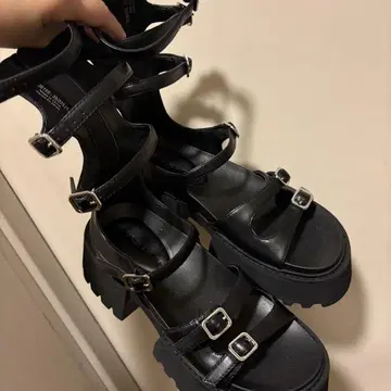 글래디에이터 샌들
