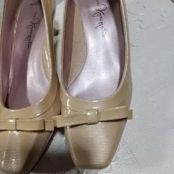 새상품급. Ginza GINZA 카네마츠 펌프스 22.5cm 리본