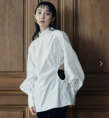 WOMEN 긴팔 셔츠 컷 아웃 디자인