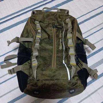 골드윈 백팩 카모플라주